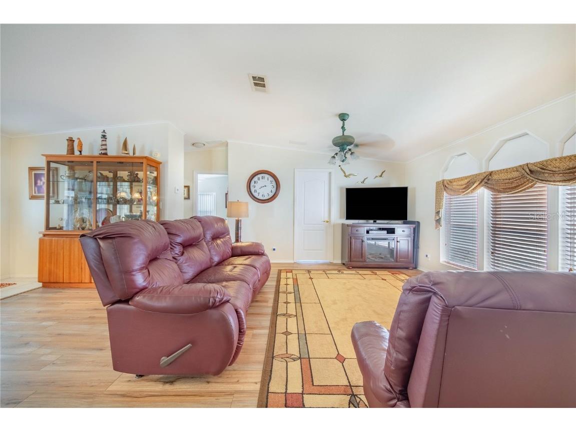 332 Fairway Boulevard Frostproof FL 33843 P4933597 image24