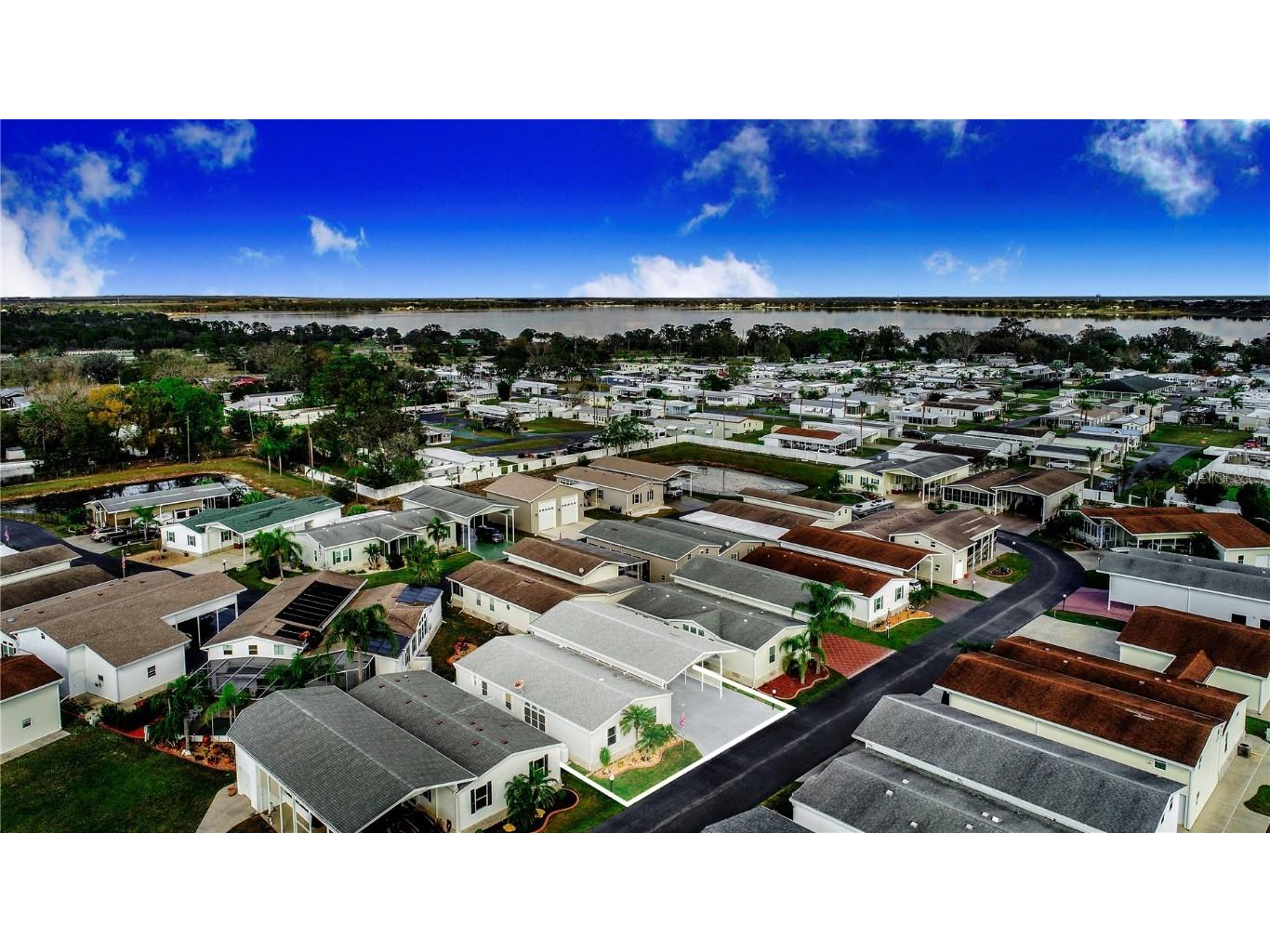 332 Fairway Boulevard Frostproof FL 33843 P4933597 image40