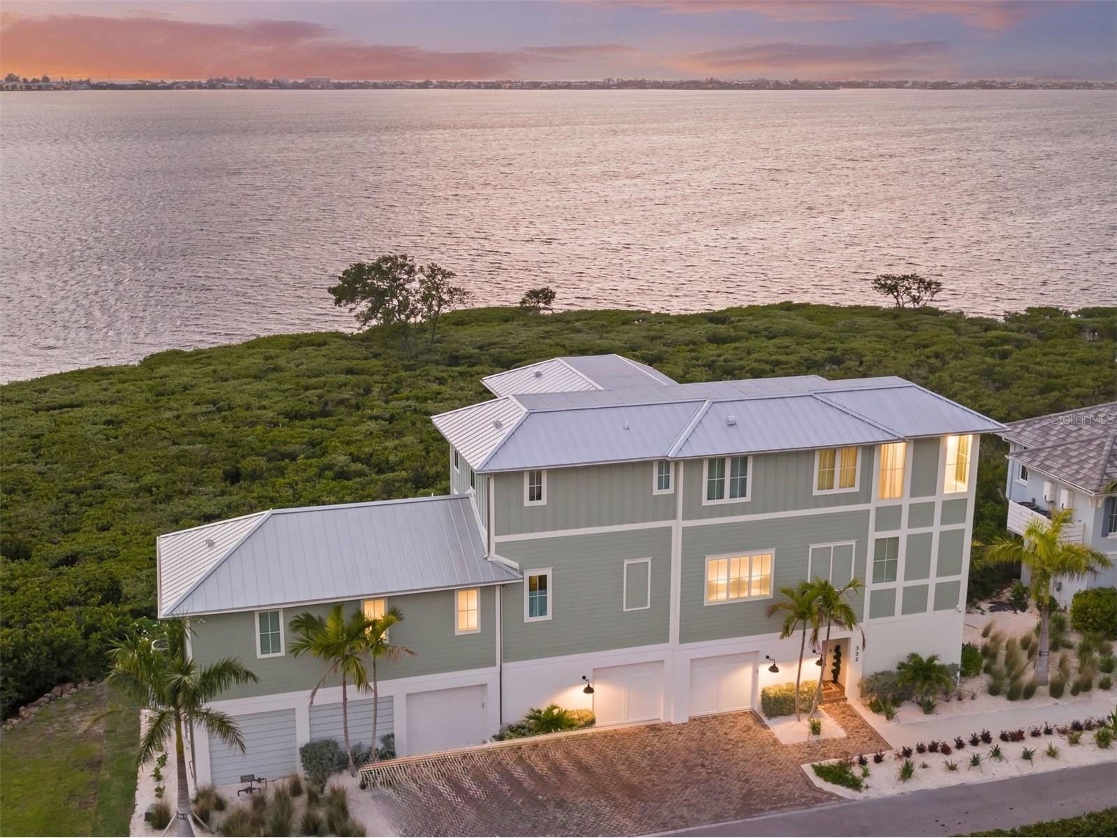 332 Harbour Sound Court Bradenton FL 34209 A4686408 image1