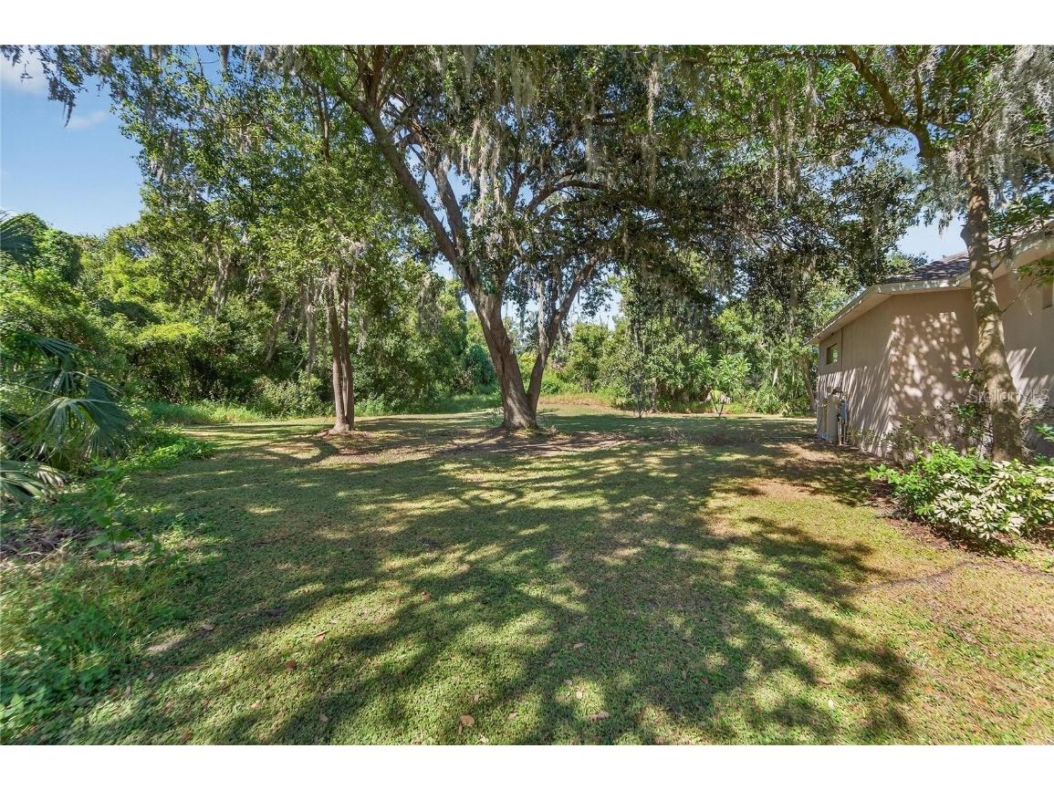 332 Holloway Road Plant City FL 33567 TB8443738 image16