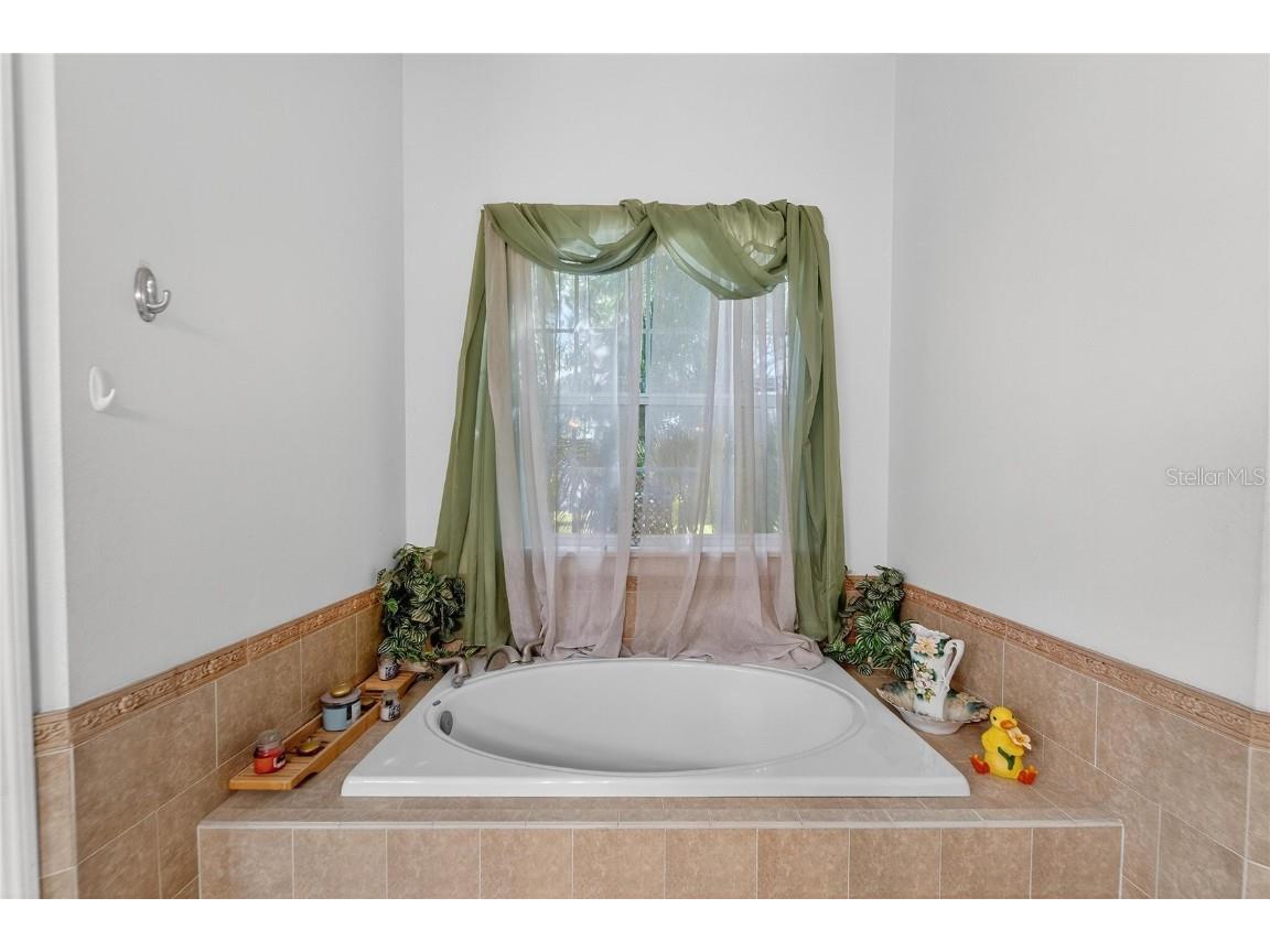 332 Holloway Road Plant City FL 33567 TB8443738 image48