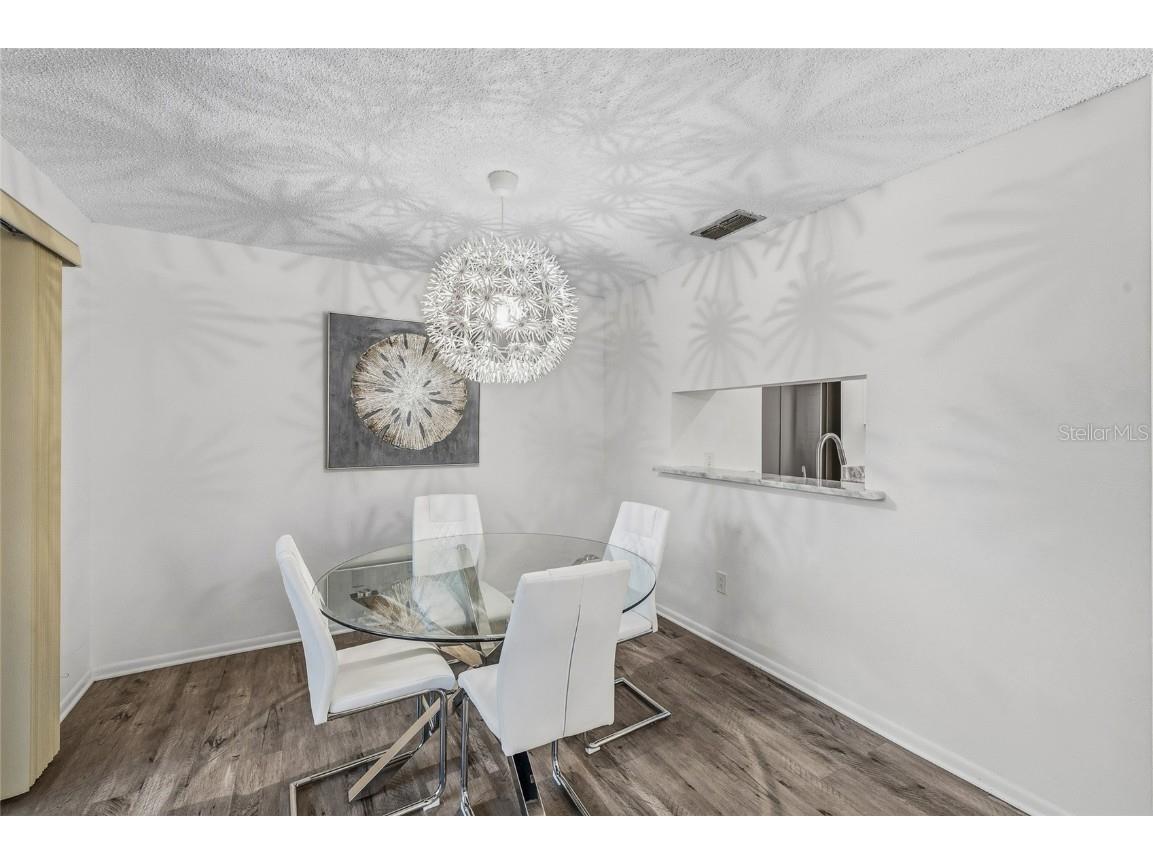 332 Moorings Cove Drive #2E Tarpon Springs FL 34689 TB8444958 image16