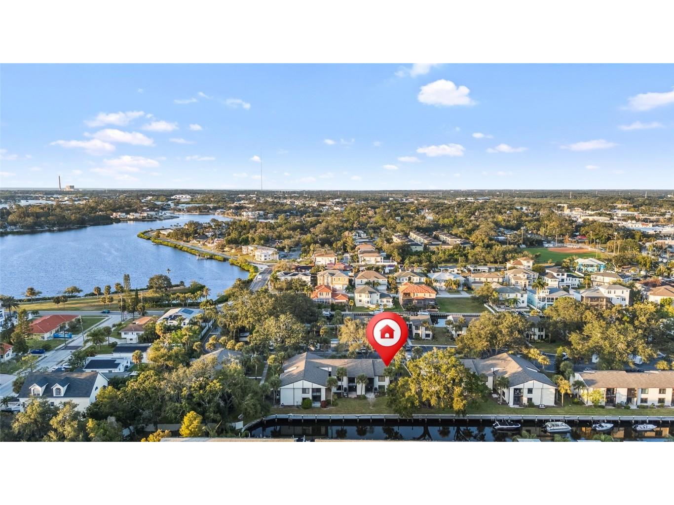332 Moorings Cove Drive #2E Tarpon Springs FL 34689 TB8444958 image40