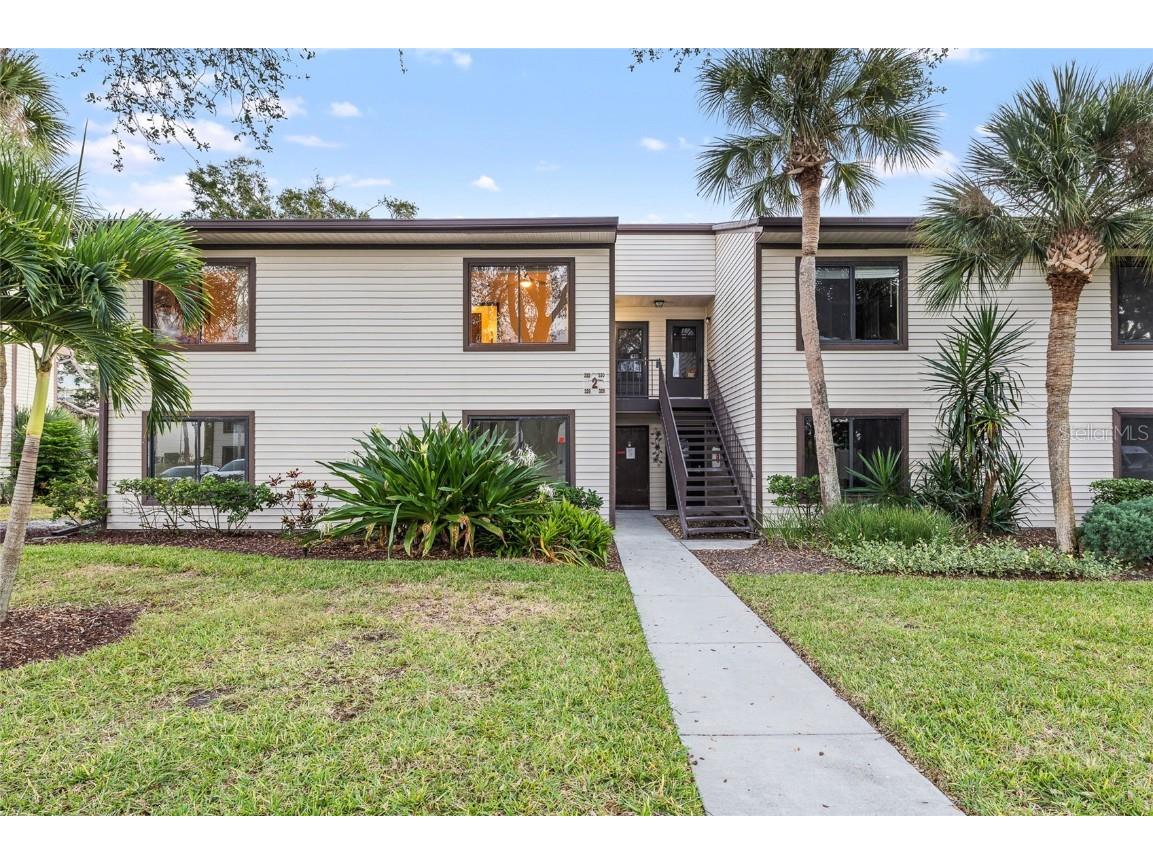 332 Moorings Cove Drive #2E Tarpon Springs FL 34689 TB8444958 image5