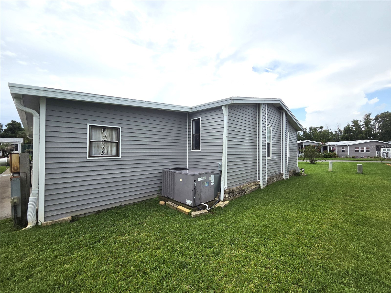 332 Victoria Drive Haines City FL 33844 - LAKE HENRY P4939074 image7