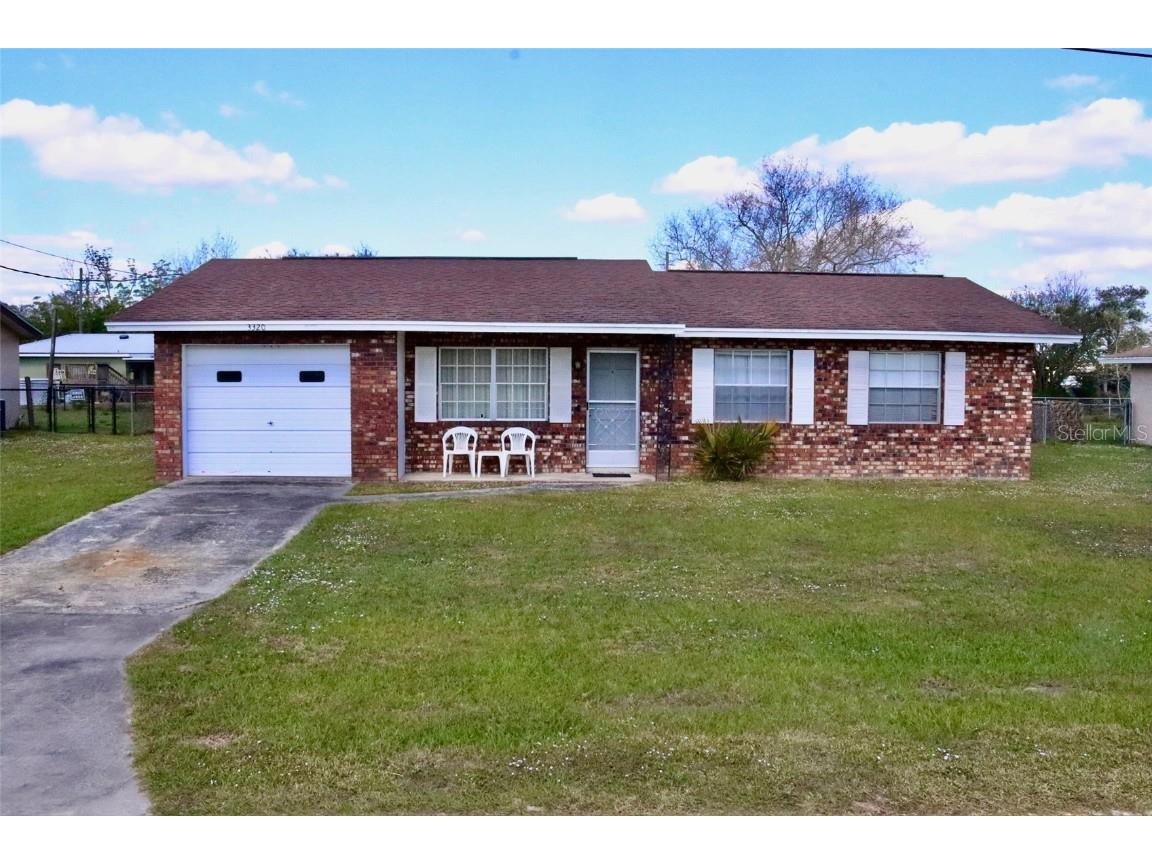 3320 Aston Martin Drive Sebring FL 33872 P4933641 image1