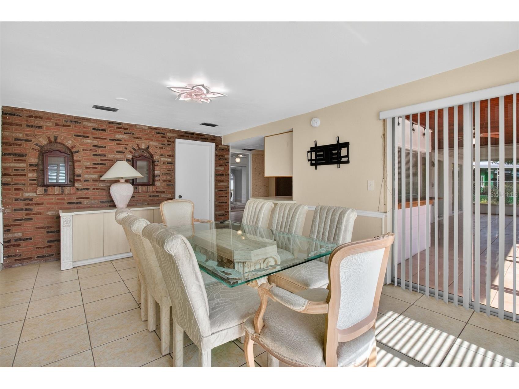 3320 Columbus Drive Holiday FL 34691 TB8498101 image12