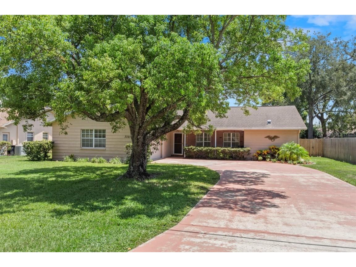 3320 Dolin Avenue Spring Hill FL 34606 W7857079 image1