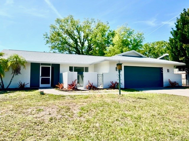 3320 Riviera Drive Sarasota FL 34232 A4645743 image1