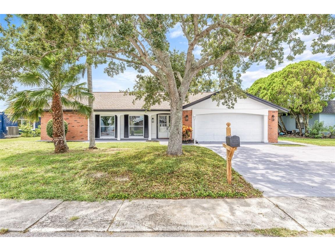 3320 Rock Valley Drive Holiday FL 34691 TB8414192 image1