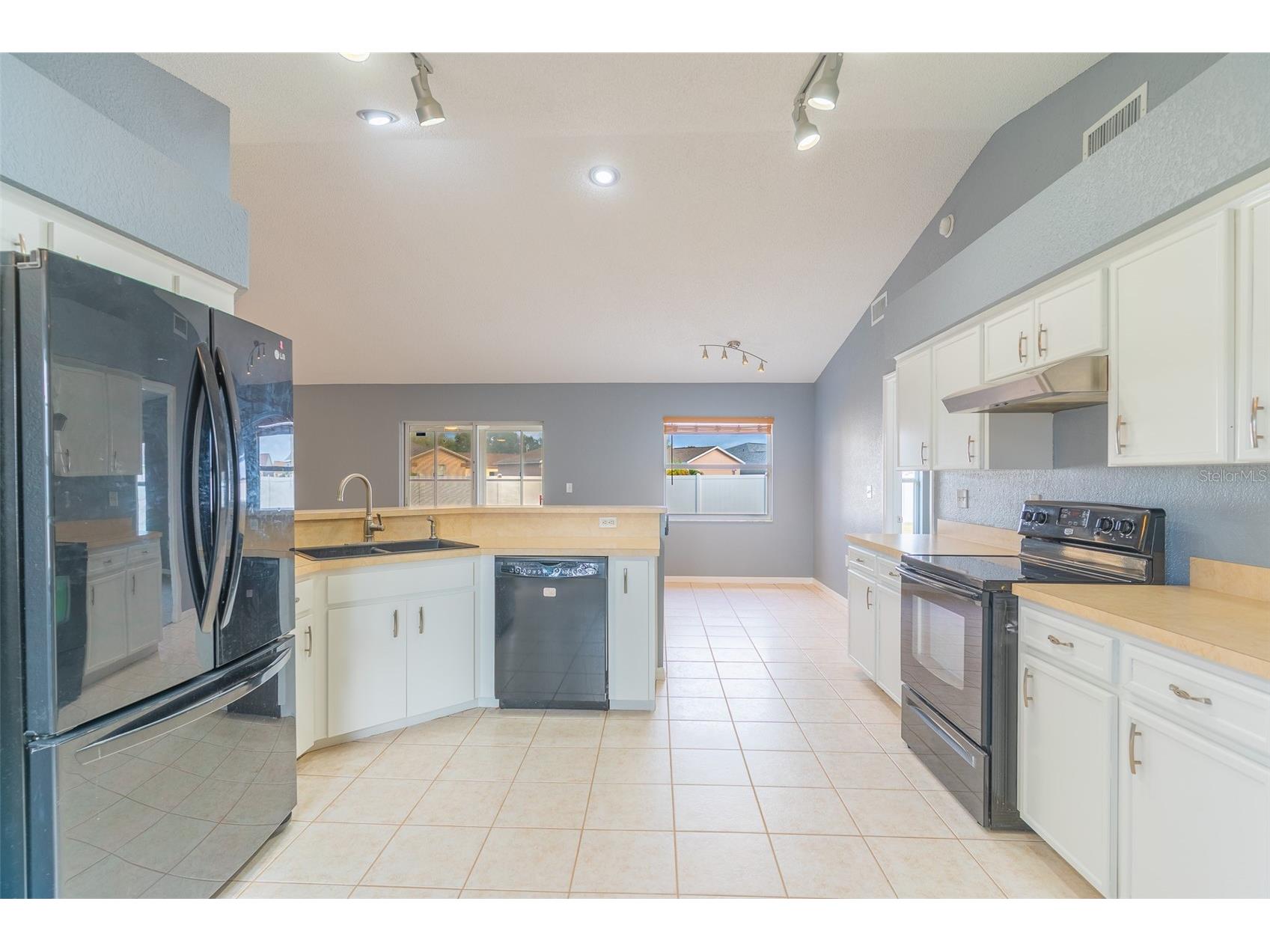 3320 Sangria Pass Lakeland FL 33811 L4958370 image12