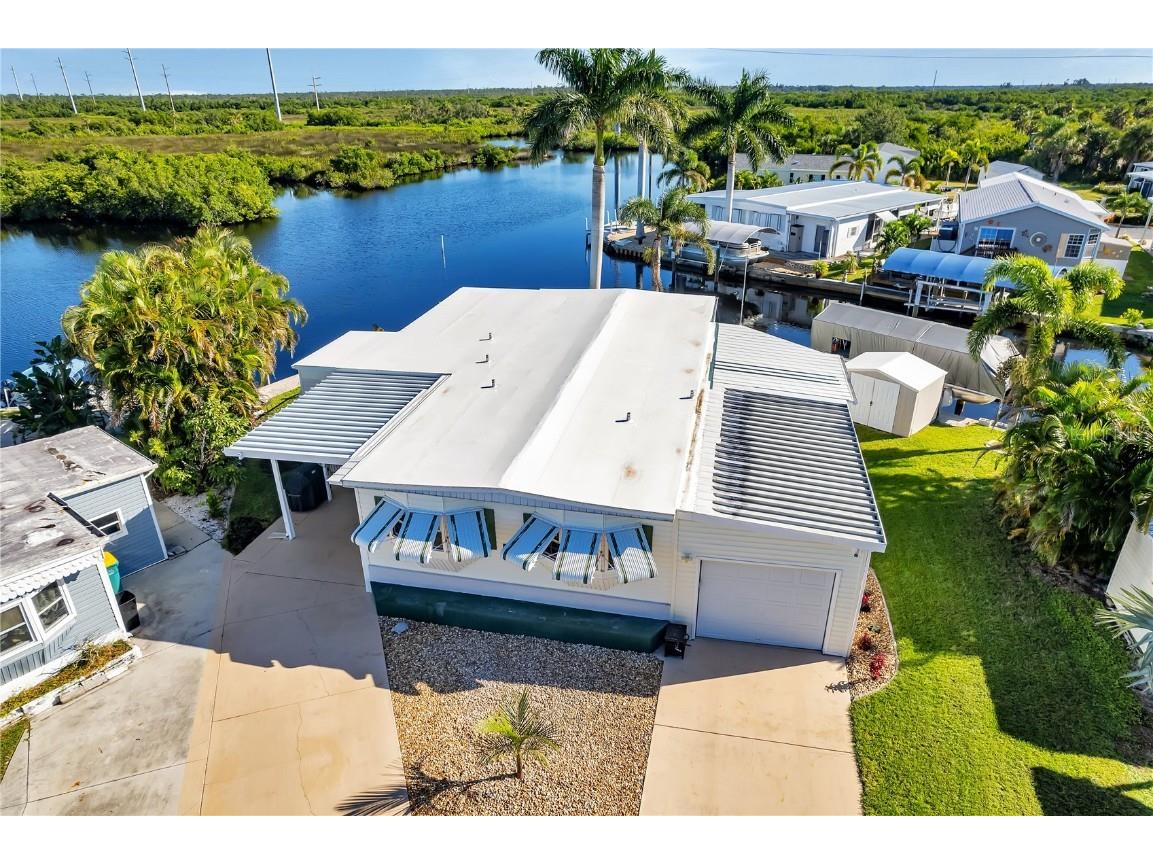3320 Sunny Harbor Drive Punta Gorda FL 33982 C7482627 image1