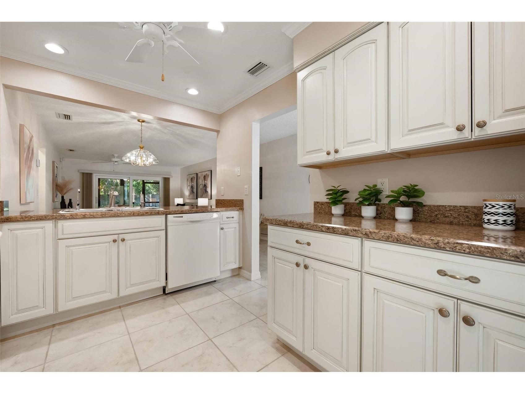 3320 Tallywood Court #7091 Sarasota FL 34237 A4688436 image17