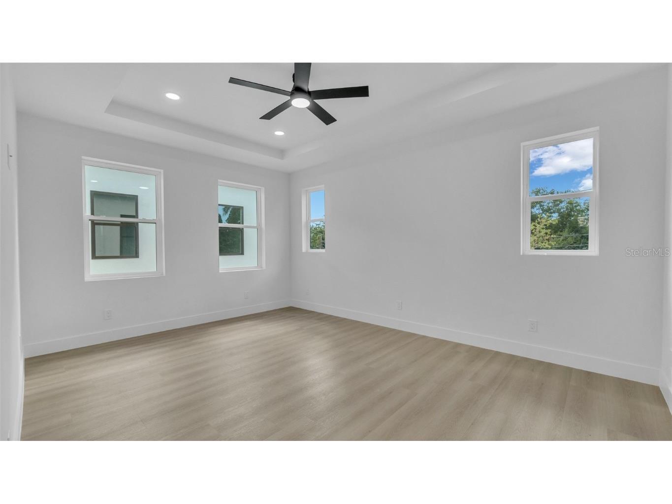 3320 Tarlton Street N Saint Petersburg FL 33713 TB8432266 image23