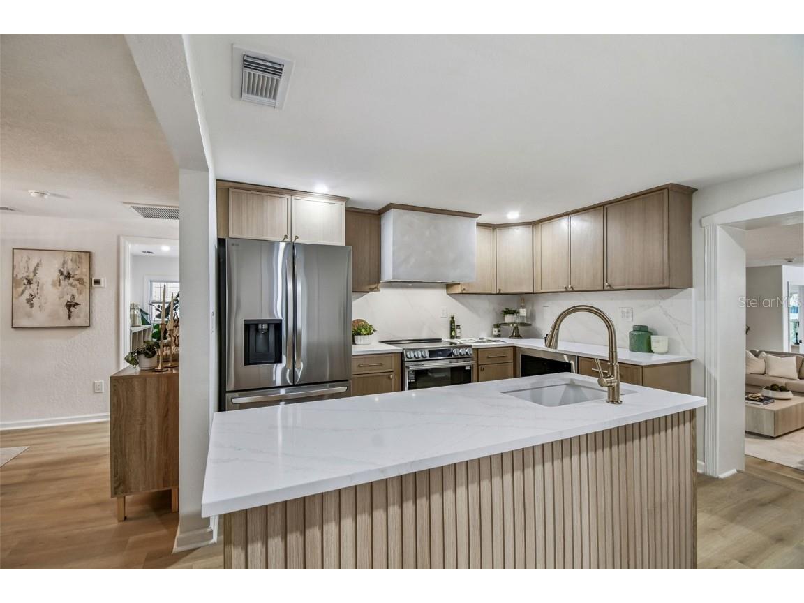 3320 W Villa Rosa Street Tampa FL 33611 TB8447813 image20