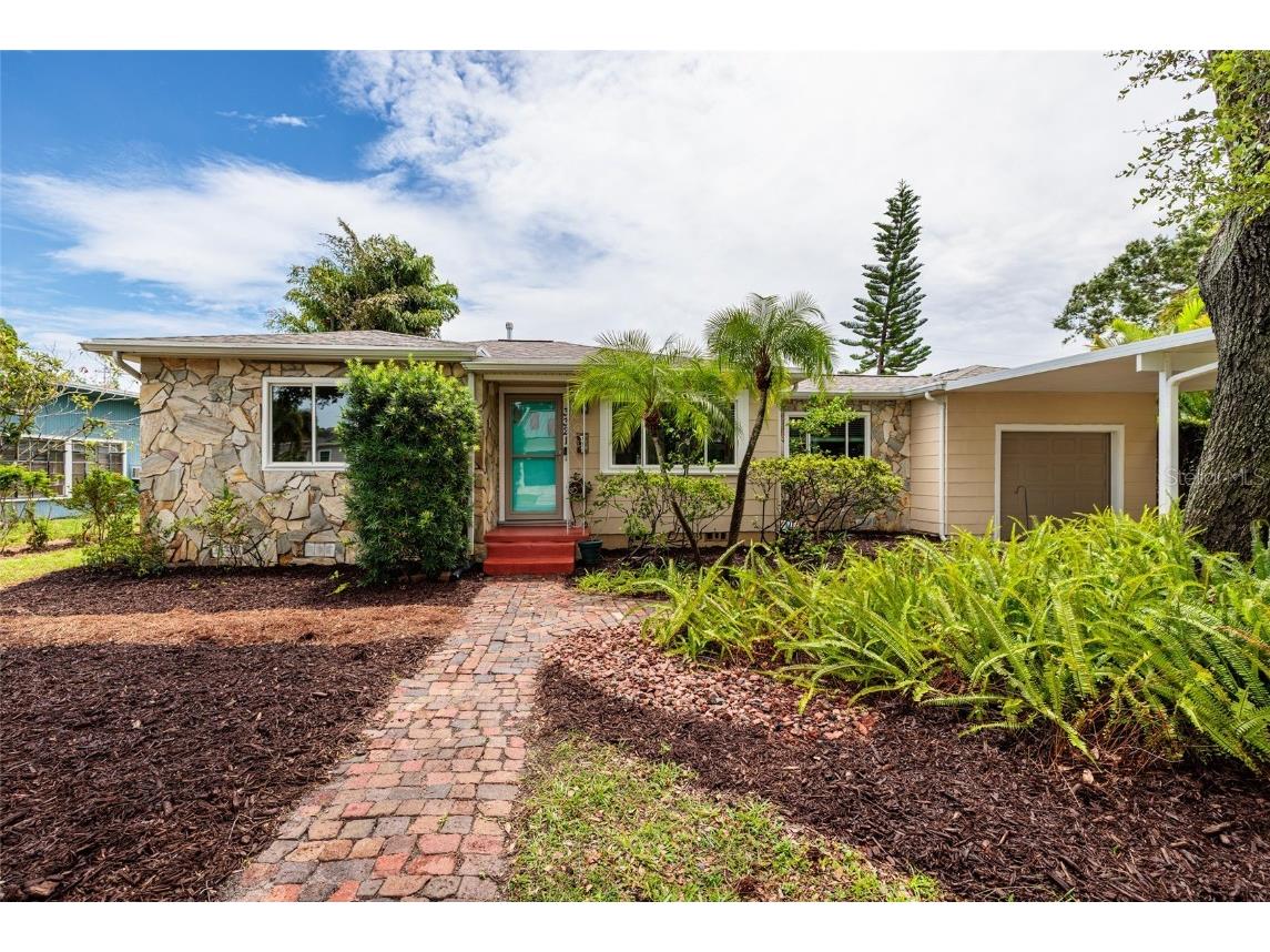 3321 14th Street N Saint Petersburg FL 33704 TB8388360 image1