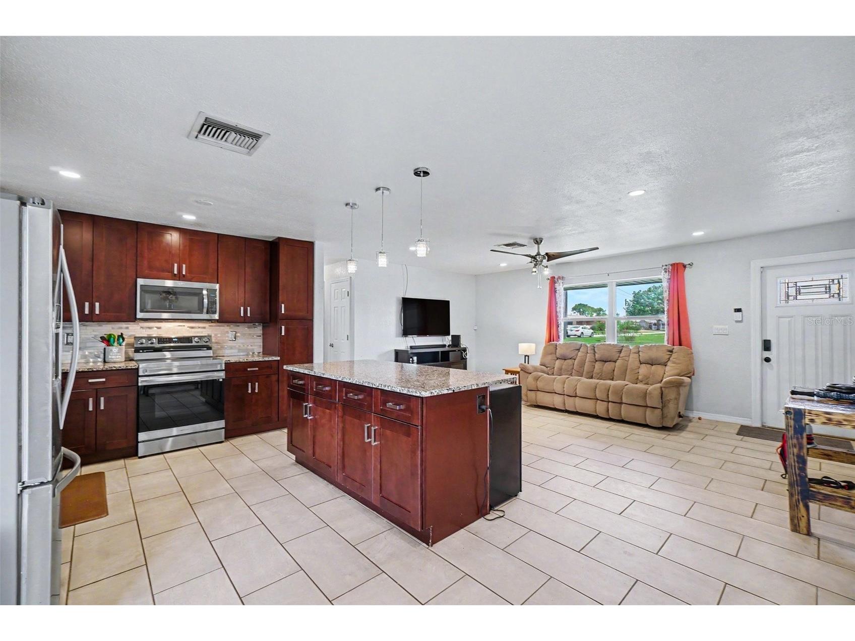 3321 Dauphine Street Sebring FL 33872 L4963183 image11