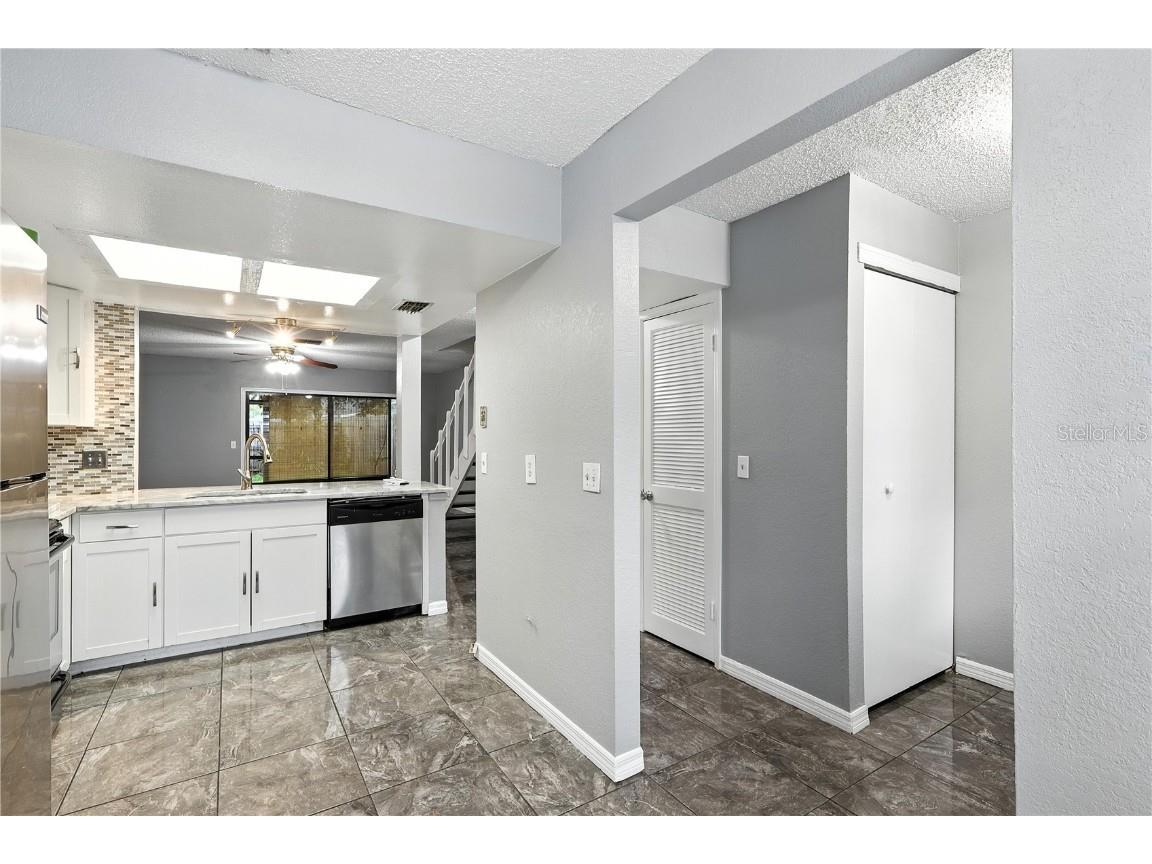 3321 Laurel View Drive Brandon FL 33511 TB8368353 image6