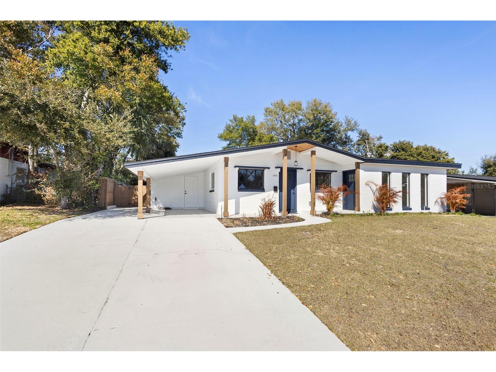 3321 Mahalia Place Orlando FL 32805 O6381881 image4