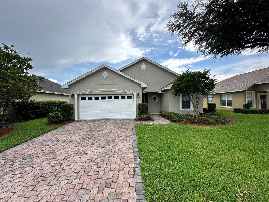 3321 Oak Hill Place Winter Haven FL 33884 O6126885 image1