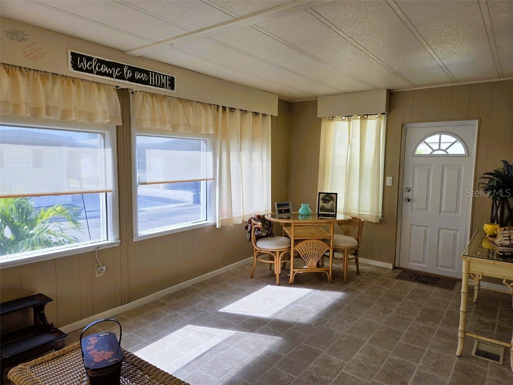 3321 Shingle Oak Terrace Sarasota FL 34237 A4670917 image12