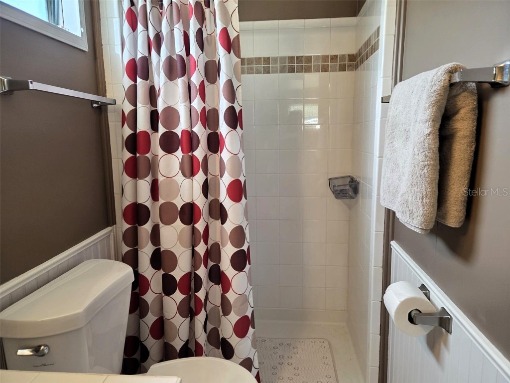 3321 Shingle Oak Terrace Sarasota FL 34237 A4670917 image34