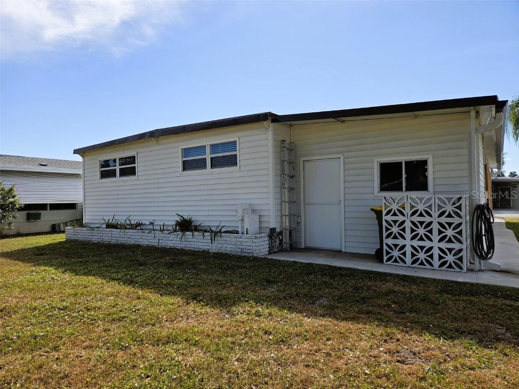 3321 Shingle Oak Terrace Sarasota FL 34237 A4670917 image4