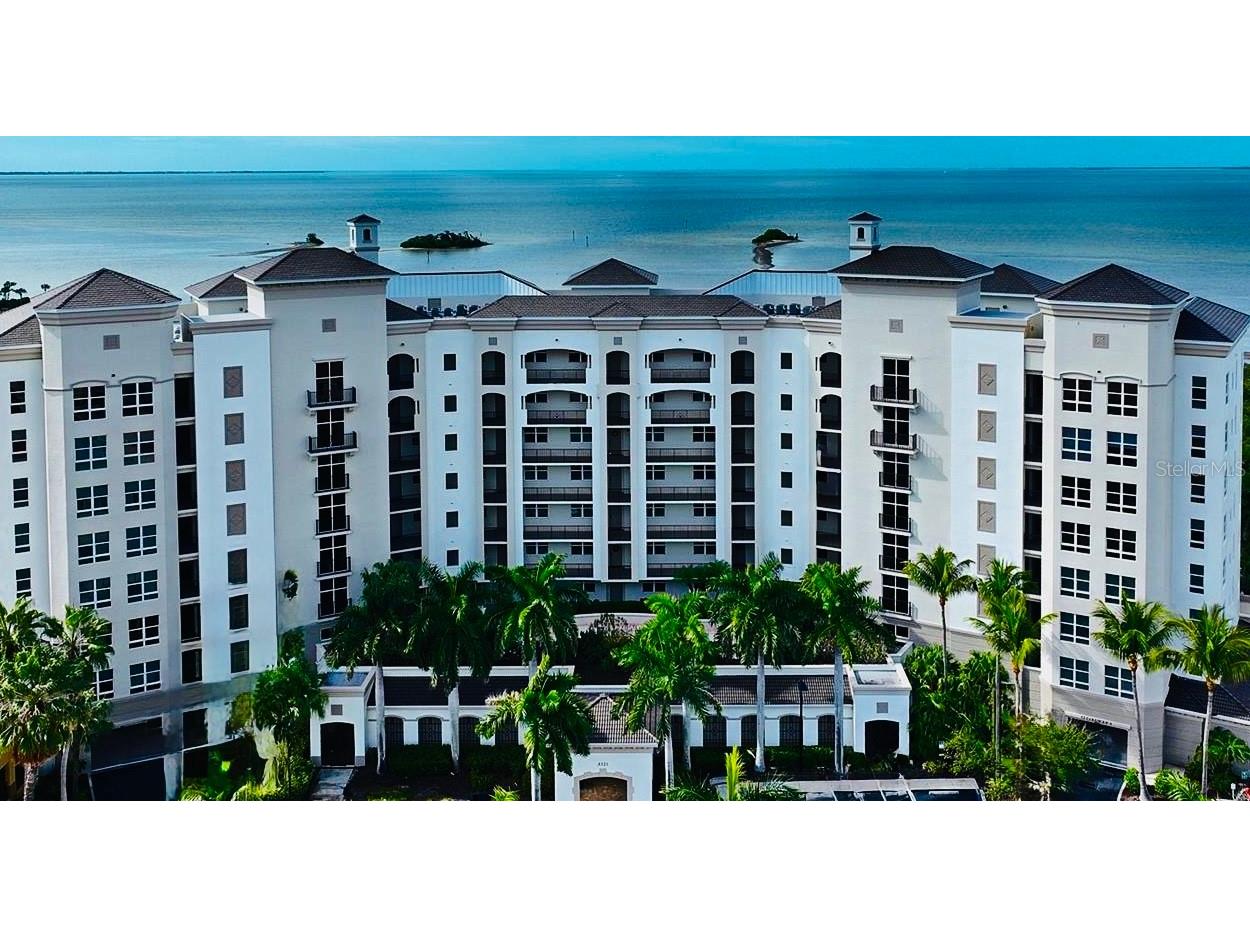 3321 Sunset Key Circle #204 Punta Gorda FL 33955 C7501213 image1