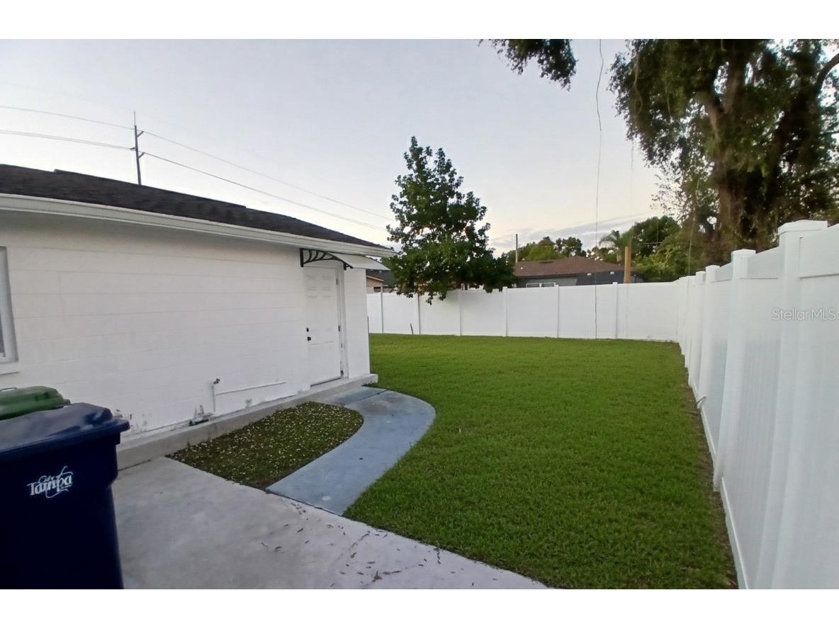 3321 W Palmetto Street Tampa FL 33607 TB8463372 image10