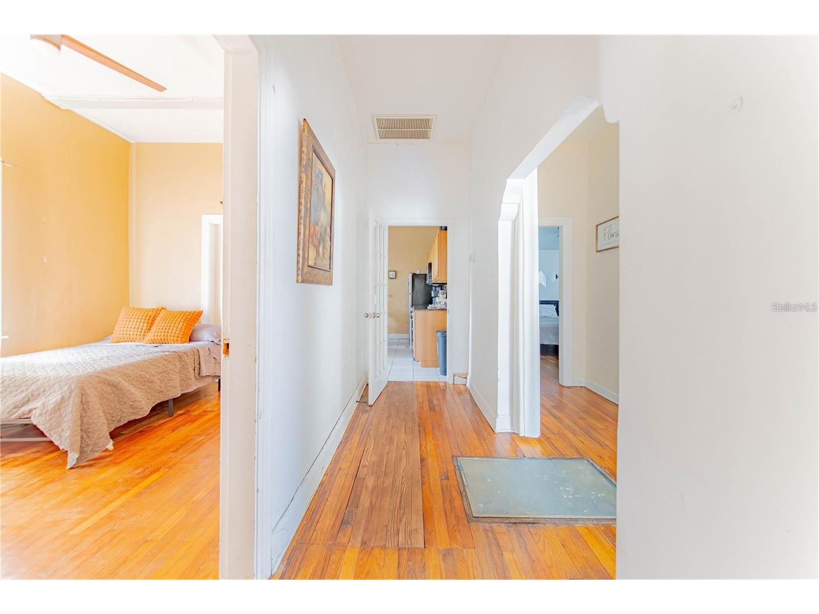 3321 W Woodlawn Avenue Tampa FL 33607 TB8499434 image14