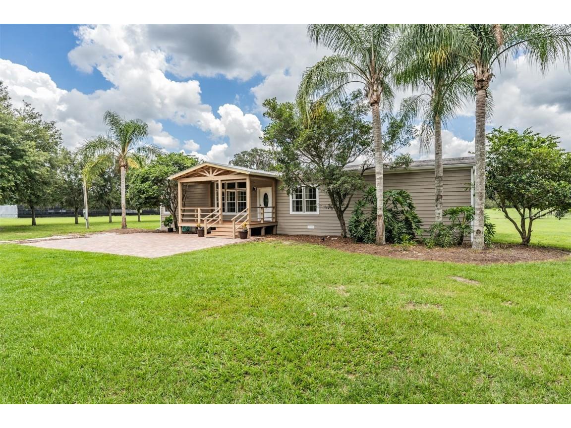 33212 Mccabe Road San Antonio FL 33576 T3451123 image1