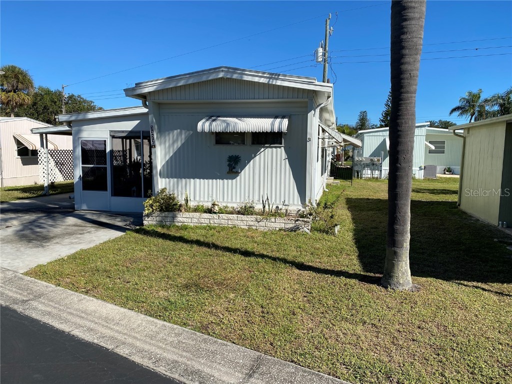 3322 Bonnie Drive Ellenton FL 34222 A4551430 image1