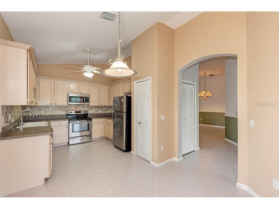3322 Grand Vista Court #203 Port Charlotte FL 33953 D6143992 image18