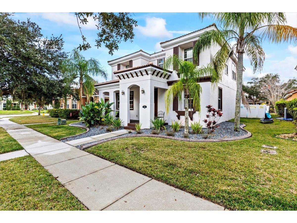 3322 Pino Avenue New Smyrna Beach FL 32168 V4946577 image1