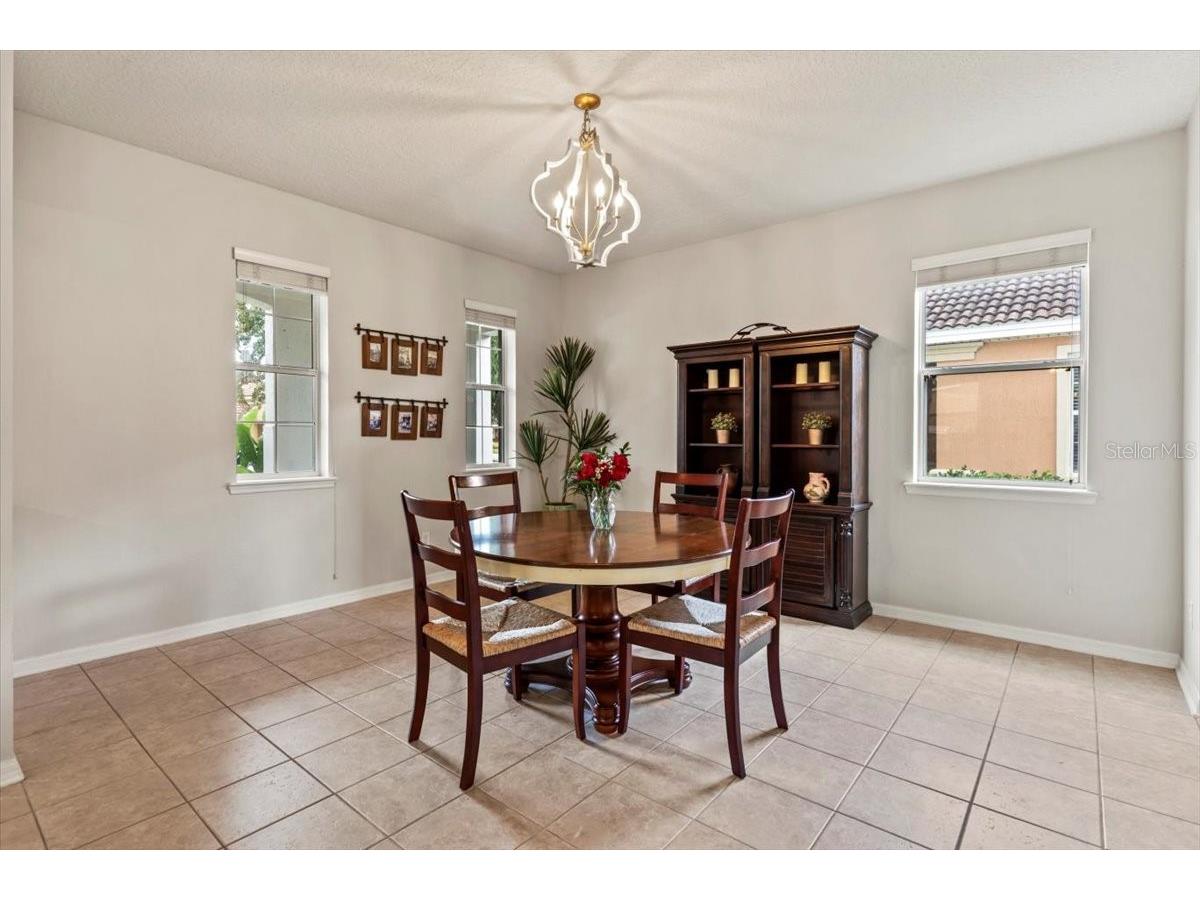 3322 Pino Avenue New Smyrna Beach FL 32168 V4946577 image8