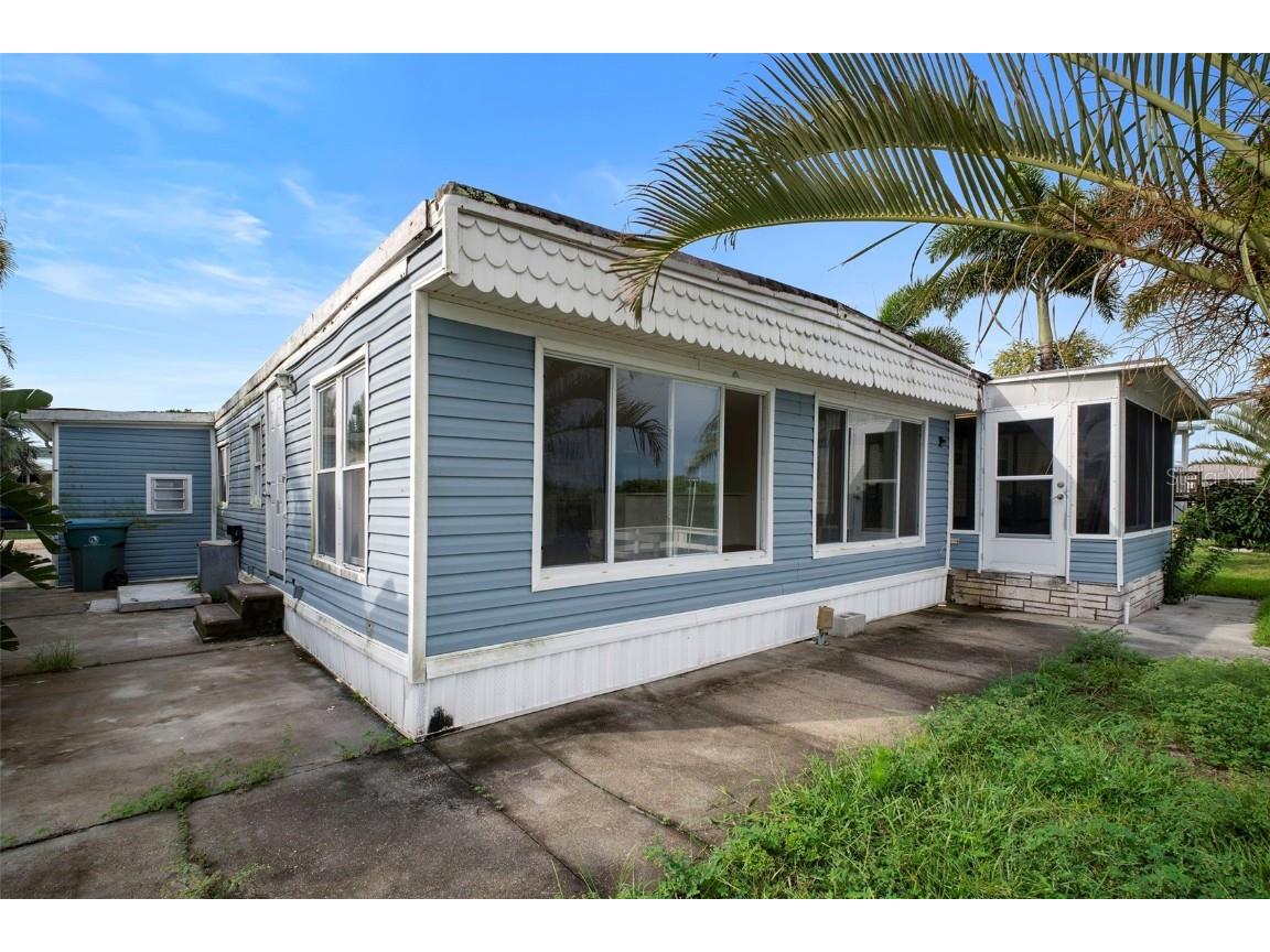 3322 Sunny Harbor Drive Punta Gorda FL 33982 C7516599 image4