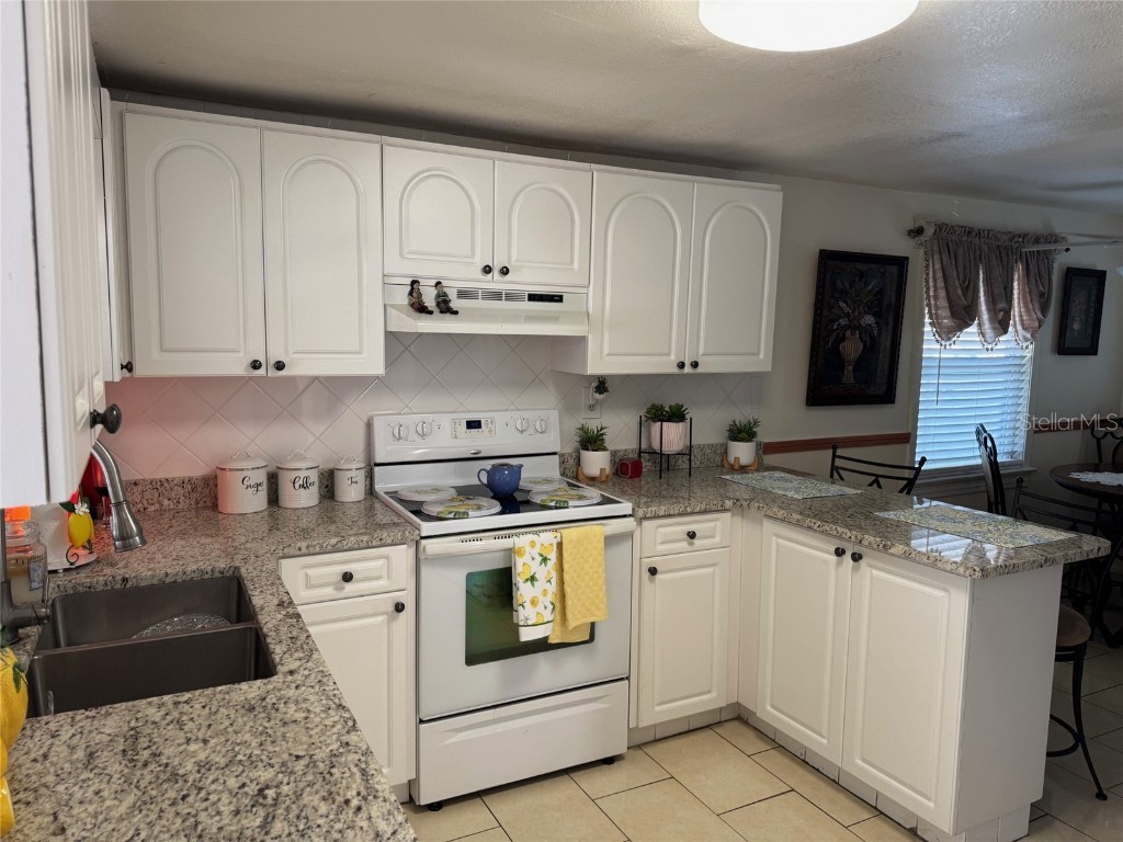3322 W Saint Joseph Street Tampa FL 33607 TB8405217 image18