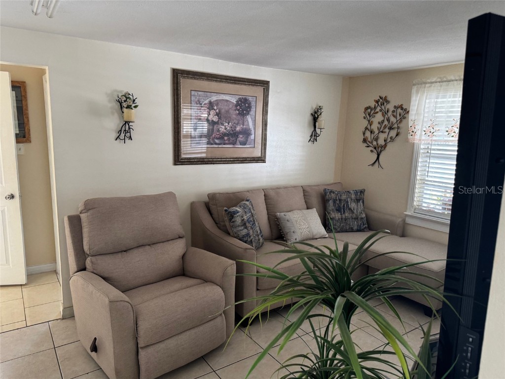 3322 W Saint Joseph Street Tampa FL 33607 TB8405217 image8