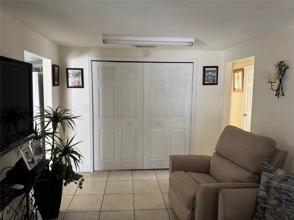 3322 W Saint Joseph Street Tampa FL 33607 TB8405217 image9