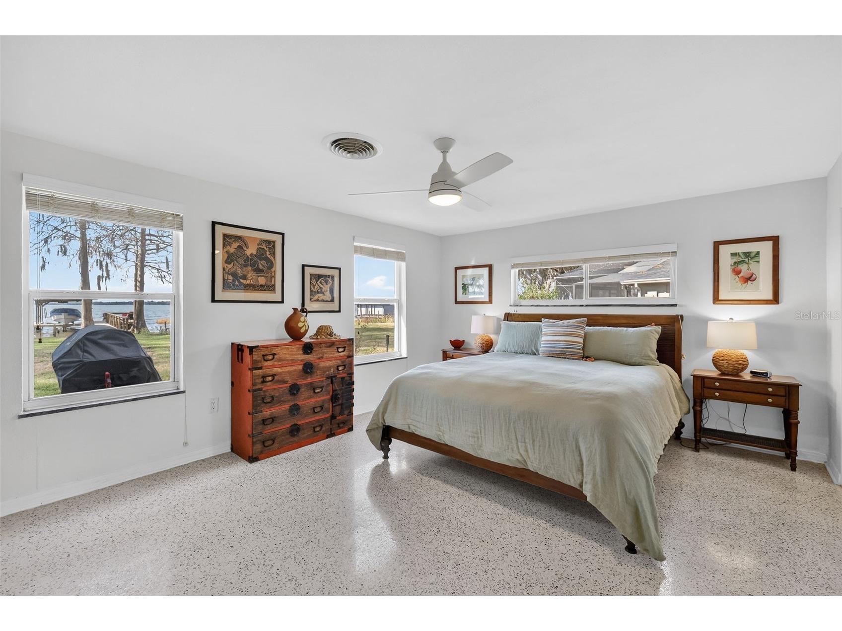 33225 Lakeshore Drive Tavares FL 32778 - LAKE DORA - HARRIS CHAIN OF LAKES G5108512 image24