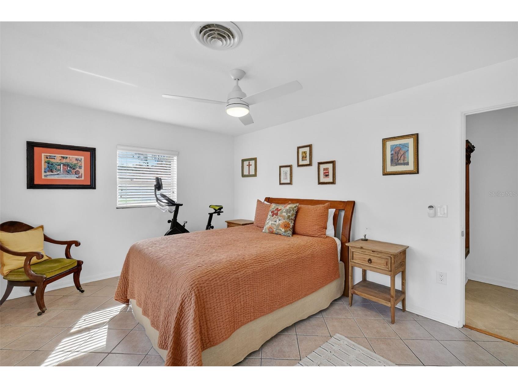 33225 Lakeshore Drive Tavares FL 32778 - LAKE DORA - HARRIS CHAIN OF LAKES G5108512 image30