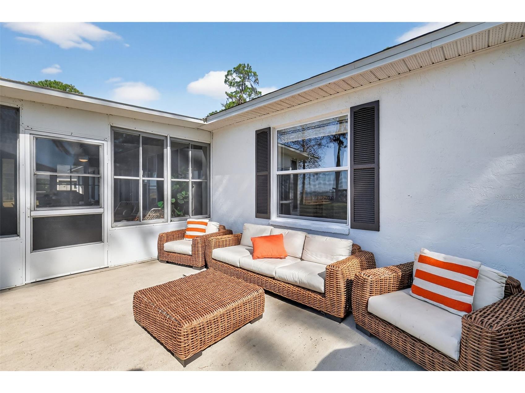 33225 Lakeshore Drive Tavares FL 32778 - LAKE DORA - HARRIS CHAIN OF LAKES G5108512 image38