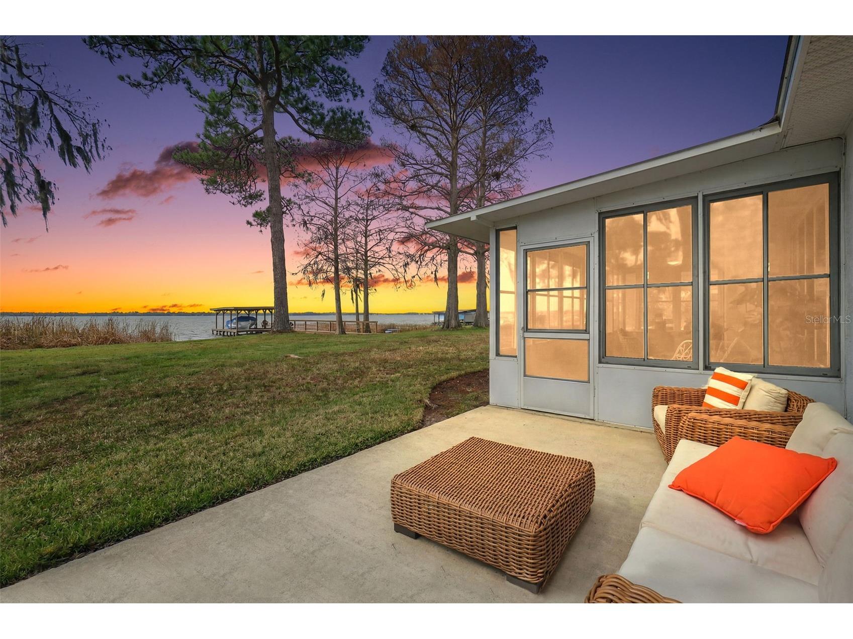 33225 Lakeshore Drive Tavares FL 32778 - LAKE DORA - HARRIS CHAIN OF LAKES G5108512 image40