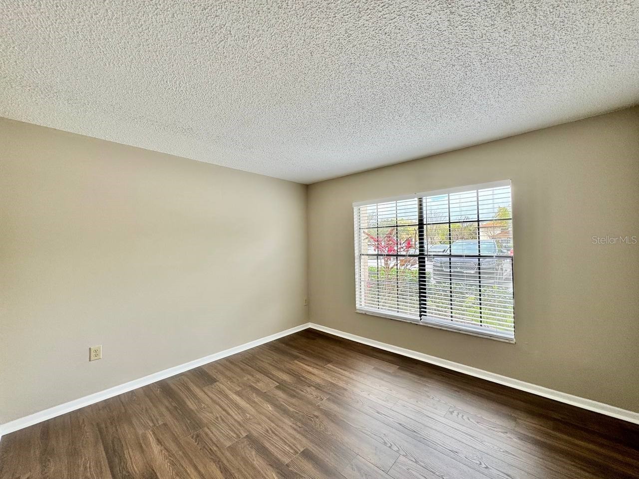 3323 Crystal Court E #A Palm Harbor FL 34685 TB8487088 image16