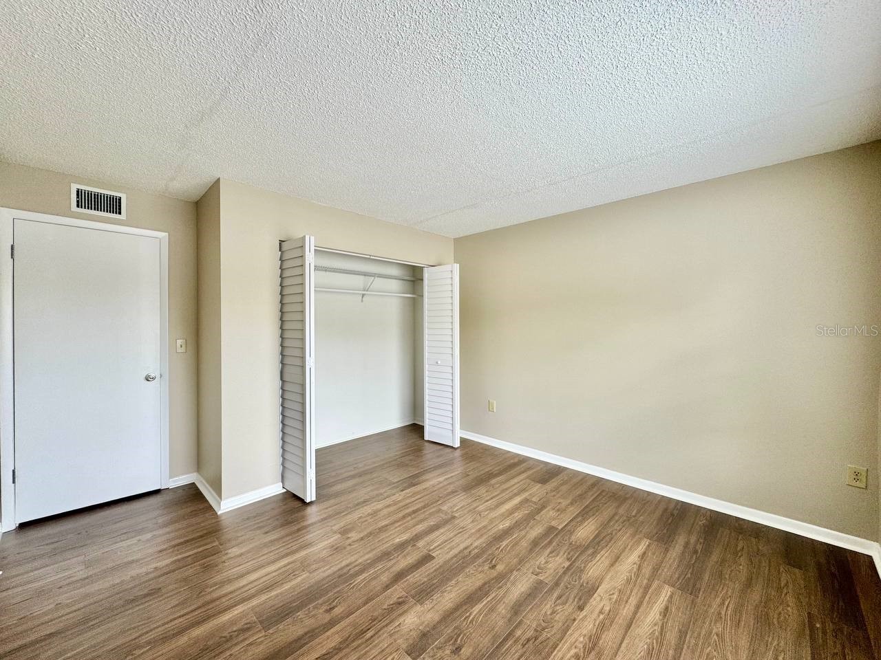 3323 Crystal Court E #A Palm Harbor FL 34685 TB8487088 image17