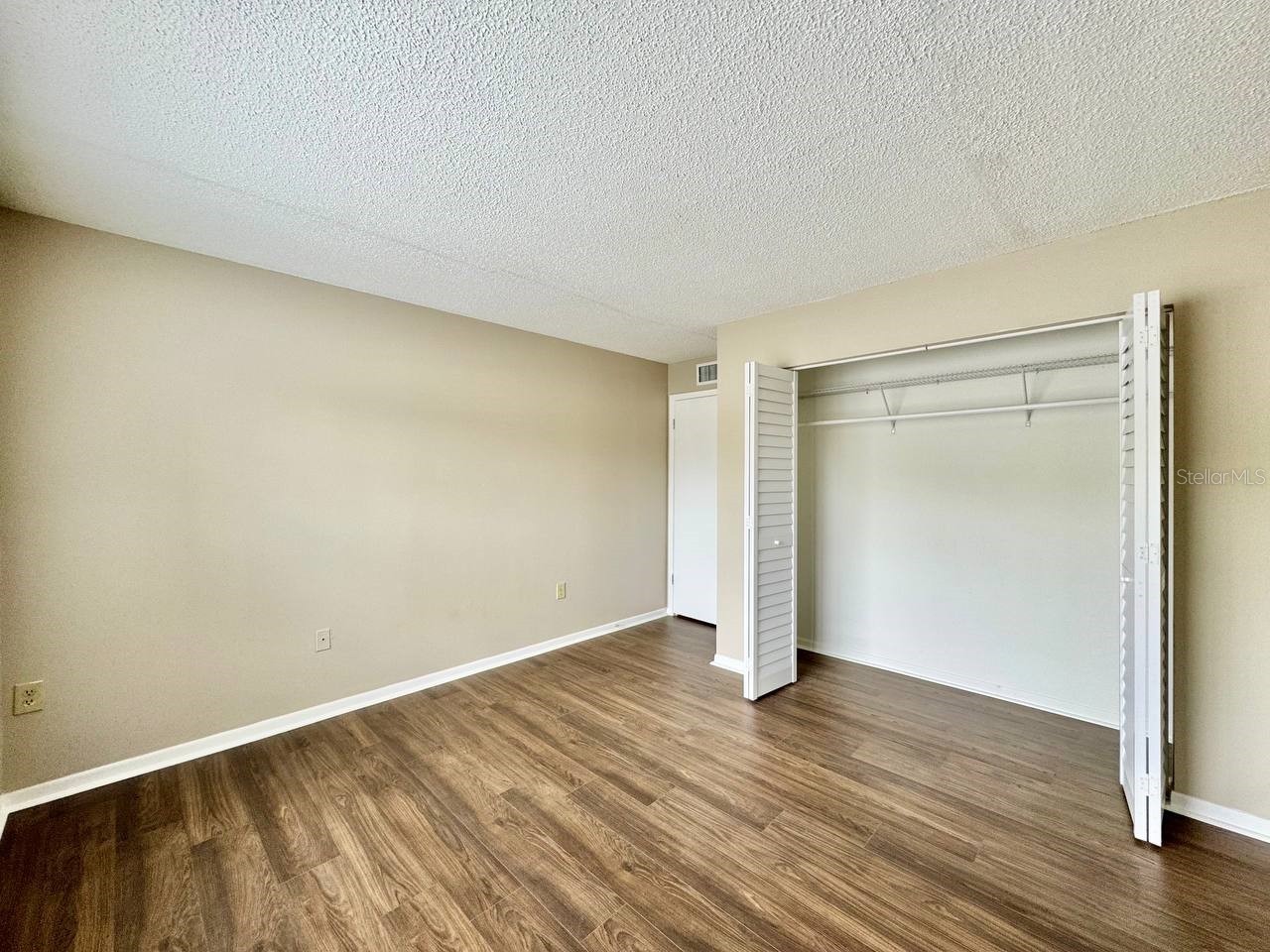 3323 Crystal Court E #A Palm Harbor FL 34685 TB8487088 image18