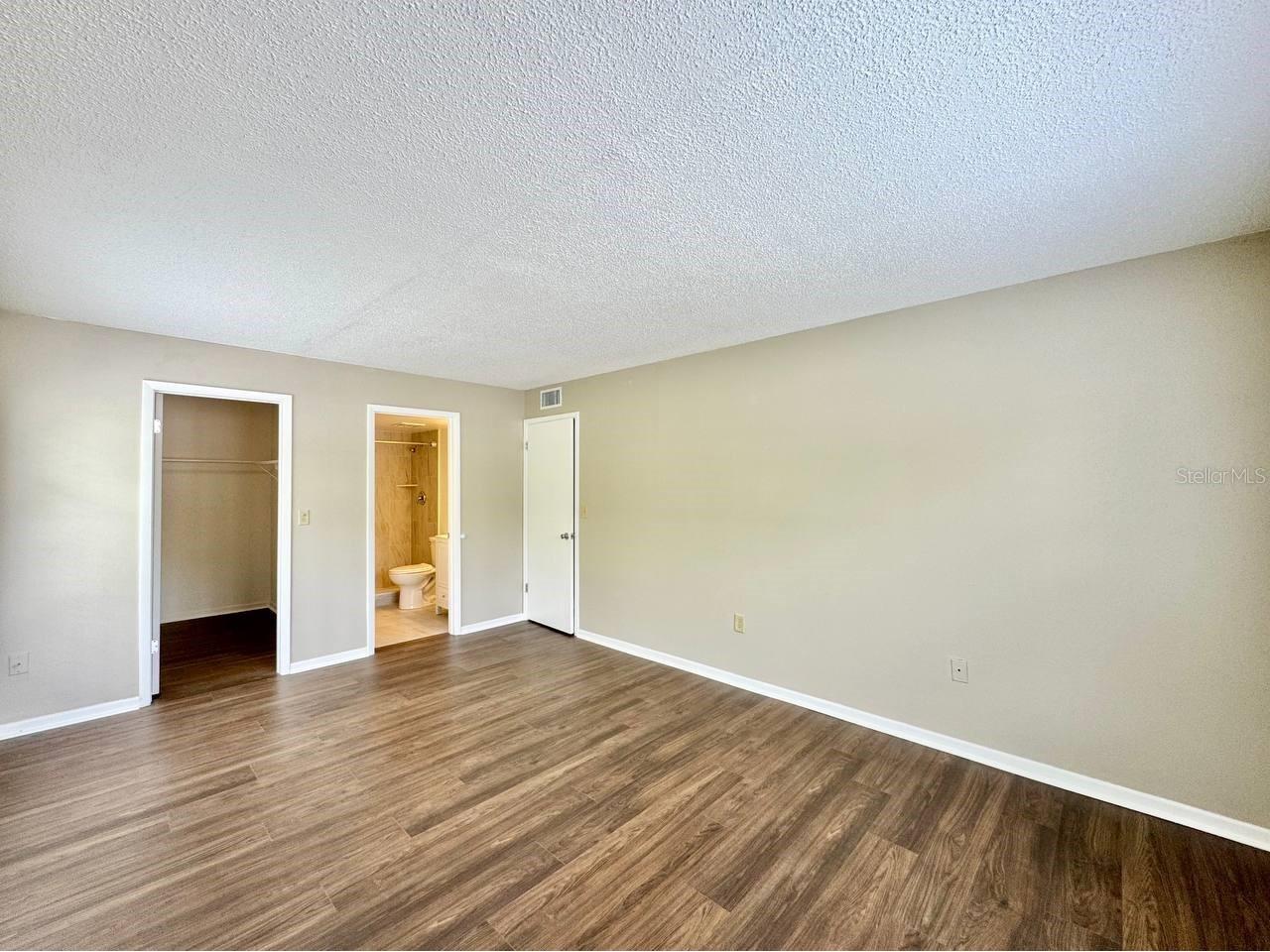 3323 Crystal Court E #A Palm Harbor FL 34685 TB8487088 image21