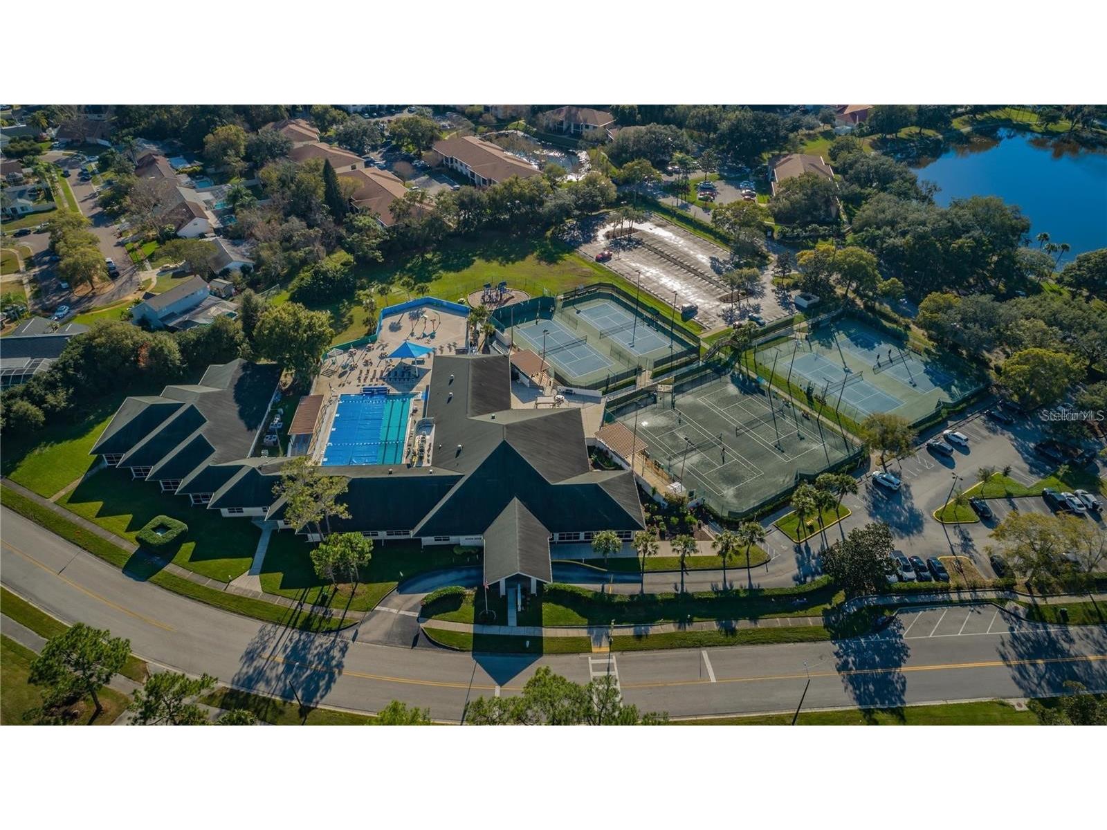 3323 Crystal Court E #A Palm Harbor FL 34685 TB8487088 image30