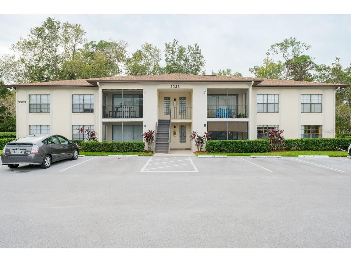 3323 Crystal Court E #B Palm Harbor FL 34685 U8182464 image1