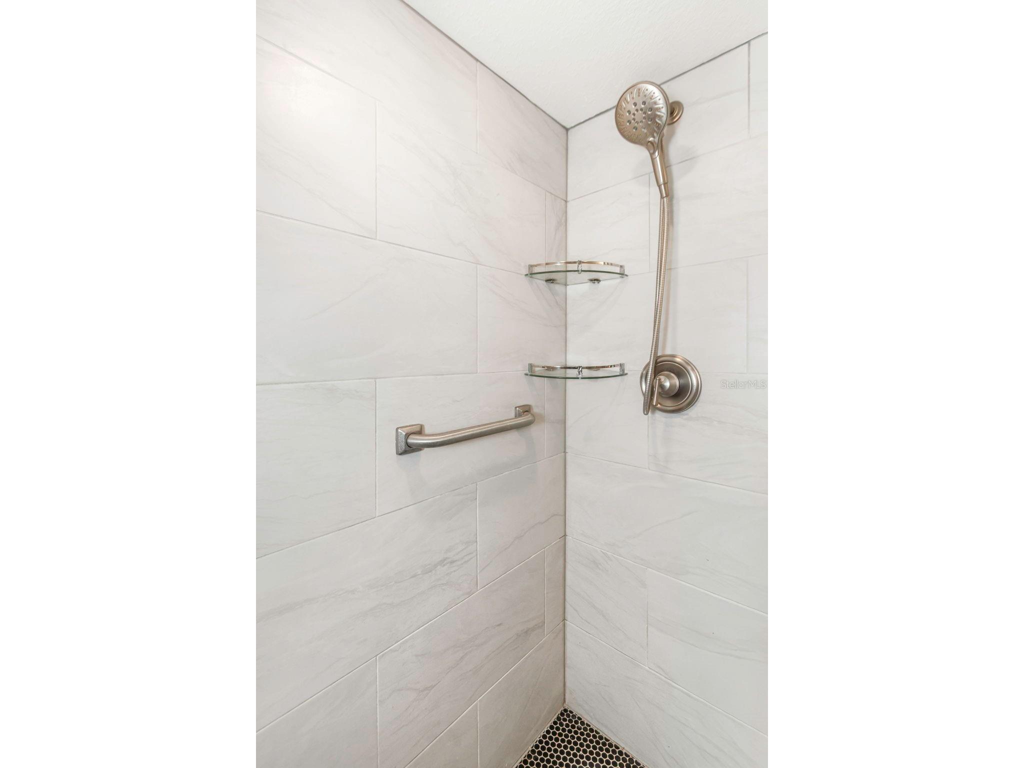 3323 Crystal Court E #B Palm Harbor FL 34685 TB8488585 image19